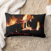 暖炉の中の丸太 ランバークッション (ブランケット)