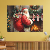 暖炉の前にサンタクロースが立つ キャンバスプリント (インサイチュ (リビング))