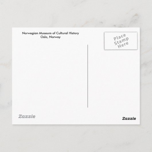 暖炉の火の世話をするノルウェーの女性 ポストカード (裏面)