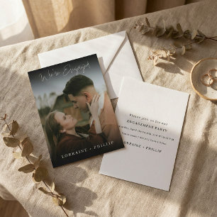 暗いお洒落グラデーション私たちは写真の婚約した招待状 招待状