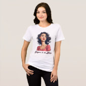 暗いカールを持つ自信のある女性 トライブレンドTシャツ (正面全面)
