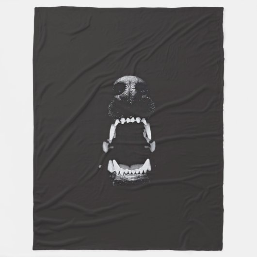 暗いゴシック様式地獄の猟犬のファンタジーの芸術 フリースブランケット (正面)