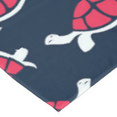 暗いテーマカメ テーブルクロス (アングル)