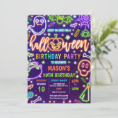 暗いネオンのハロウィーンの誕生日パーティーで輝く 招待状 (スタンド正面)