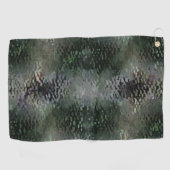 暗いファンドに浮かぶ派手なうろこ板 ゴルフタオル (横)