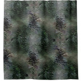 暗いファンドに浮かぶ派手なうろこ板 シャワーカーテン (正面)