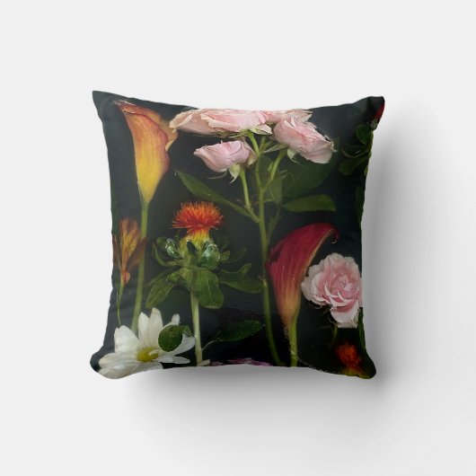 暗いフローラ装飾用クッション クッション (正面)