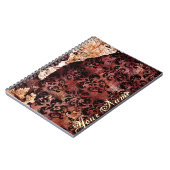 暗いロマンス: 壁に対して ノートブック (左側)