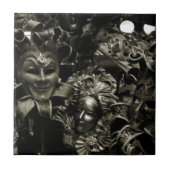 暗い仮面舞踏会 タイル (正面)