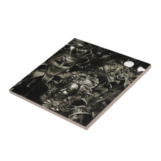 暗い仮面舞踏会 タイル (側面)