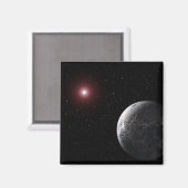 暗い星の周りを回る氷と岩の惑星 マグネット (正面/裏面)