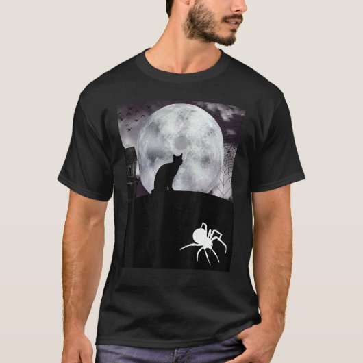 暗い月を背景にしたハロウィンの猫　クモが下に潜んでいる Tシャツ (正面)