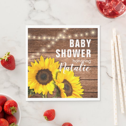 暗い木素朴のヒマワリが赤ちゃんシャワーを点灯 スタンダードランチョンナプキン (インサイチュ)