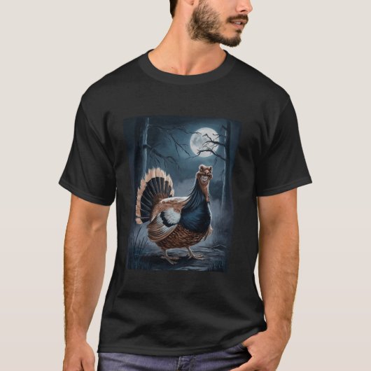 暗い森の中で月明かりの下のトルコ怖いクレアツ Tシャツ (正面)