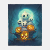暗い森の中の小さなブー幽霊ハロウィーン フリースブランケット (正面)
