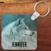 暗い森の中の美しい灰色の狼 キーホルダー (裏面)