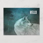 暗い森の中の美しい灰色の狼 ポストカード (正面)