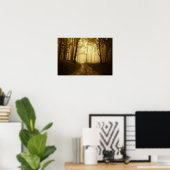 暗い森の中の霧の道 ポスター (ホームオフィス)