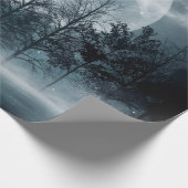 暗い森。木々の暗い暗いシーン、大きモーい ラッピングペーパー (角)