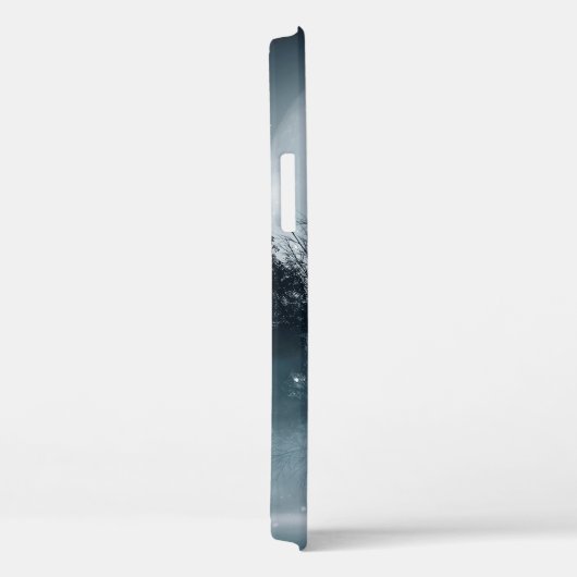 暗い森。木が大きく、暗い暗いシーンモー Case-Mate iPhoneケース (裏面 / 右)