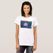 暗い水に咲く蓮 Tシャツ (正面フル)
