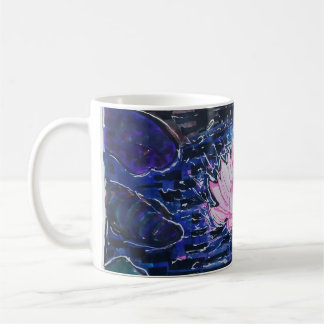暗い水の中の蓮 コーヒーマグカップ