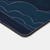 暗い独身の池に浮かぶ蓮の花 デスクマット (コーナー)