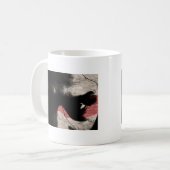 暗い目 – MUG 2イメージ コーヒーマグカップ (正面左)