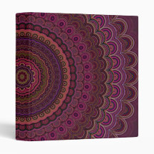 暗い紫色の曼荼羅