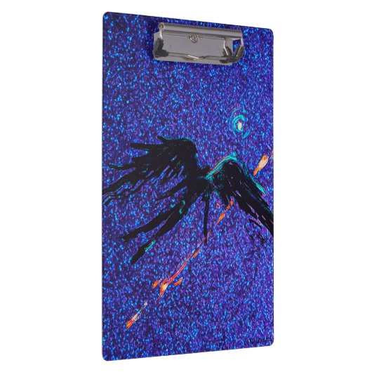 暗い翼のある姿飛んでいるが宇宙の向こうに クリップボード (右)