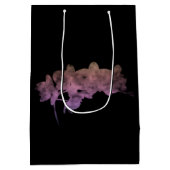 暗い背景に蘭イパネマの影 ミディアムペーパーバッグ (裏面)