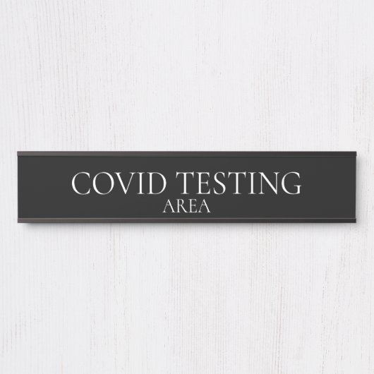 暗い背景のドアサインのCovidテストエリア サインプレート (正面)
