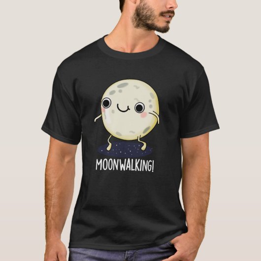 暗い背景のムーンウォークの面白いダンス駄洒落 Tシャツ (正面)