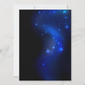 暗い背景のモルフォ・バタフライ (裏面)