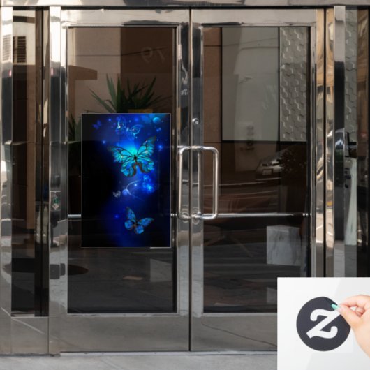 暗い背景のモルフォ・バタフライ ウィンドウサイン (オフィスドア)