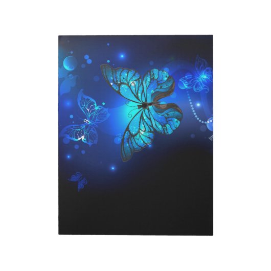 暗い背景のモルフォ・バタフライ ノートパッド (回転)
