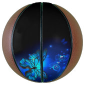 暗い背景のモルフォ・バタフライ バスケットボール (縦)