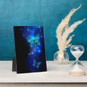 暗い背景のモルフォ・バタフライ フォトプラーク (側面)