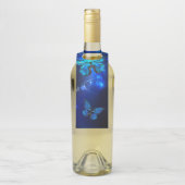 暗い背景のモルフォ・バタフライ ボトルネックタグ (ボトル)