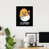 暗い背景のユーモラスなじゃがいもの洒落 Lil-spuddy ポスター (ホームオフィス)