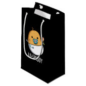 暗い背景のユーモラスなじゃがいも駄洒落 Lil-spuddy スモールペーパーバッグ (正面アングル)