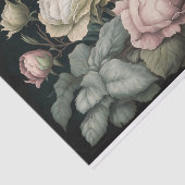 暗い背景のヴィンテージバラ 薄葉紙 (詳細)