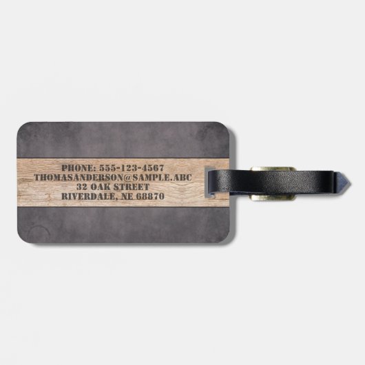 暗い背景の木目、ファミリ名 ラゲッジタグ (裏面横)