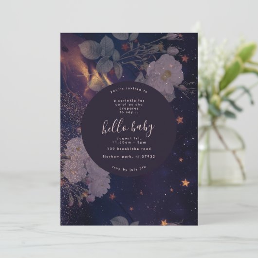 暗い花模様 |ドラマチックな紫の開花 |シャワー 招待状 (スタンド正面)