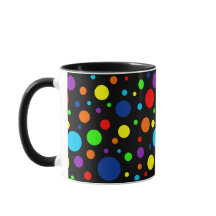 暗い虹はマグに斑点を付けます