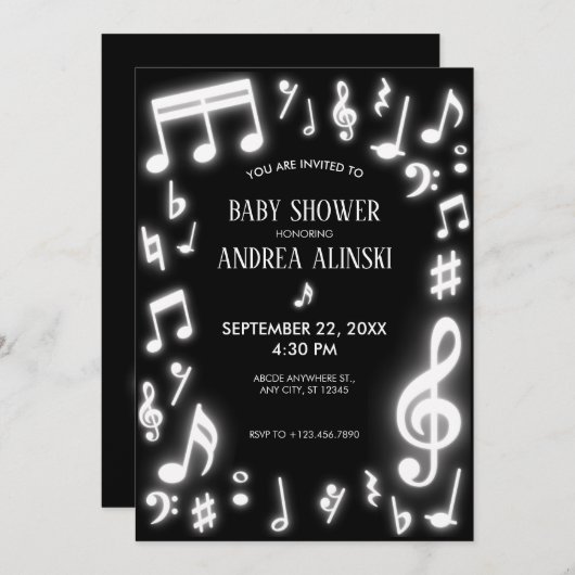暗い赤ちゃんシャワーで音楽ノートが輝く 招待状 (正面/裏面)