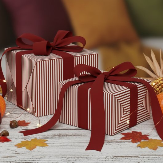 暗い赤と白ストライプパターン ラッピングペーパー