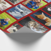 暗い赤の上に独自の9つのフォトコラージュを作成 ラッピングペーパー (角)