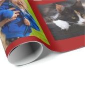 暗い赤の上に独自の9つのフォトコラージュを作成 ラッピングペーパー (ロールコーナー)