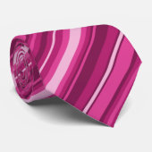 暗い赤紫色は縞で飾ります ネクタイ (ロール)